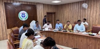 स्वच्छता कार्यों में लापरवाही पर नगर आयुक्त सख्त, ब्लैकलिस्टिंग और एफआईआर के निर्देश