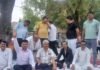 ग्राम न्यायालय और प्रदूषण मुक्ति की मांग पर अधिवक्ताओं का क्रमिक अनशन सहजनवा तहसील में वकीलों ने बुलंद की आवाज, मांगें पूरी न होने पर आंदोलन तेज करने की चेतावनी
