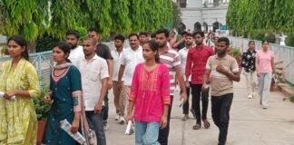 पुलिस आरक्षी भर्ती परीक्षा शुरू, पहले दिन 28,237 अभ्यर्थी हुए शामिल 38,928 में से 10,691 परीक्षार्थी रहे अनुपस्थित, तीन दिनों में 1.16 लाख से अधिक अभ्यर्थी देंगे परीक्षा