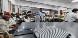 भूमि विवादों पर सख्त हुआ प्रशासन, रि-ओपन आईजीआरएस मामलों की होगी दोबारा जांच 20 जून तक निस्तारण का लक्ष्य, एसडीएम दीपक गुप्ता ने दिए कड़े निर्देश