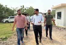 नगर आयुक्त अजय जैन ने चरगावां गारबेज ट्रांसफर स्टेशन और सीएंडडी वेस्ट सेंटर का किया निरीक्षण कचरा प्रबंधन को तकनीक से जोड़ने पर जोर, मशीनों की सुरक्षा और गुणवत्ता जांच के दिए निर्देश