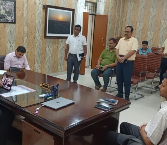 12वें अंतरराष्ट्रीय योग दिवस की भव्य तैयारियां पूरी दिग्विजयनाथ पार्क बनेगा योग का केंद्र, सुबह 6 बजे से शुरू होगा मुख्य आयोजन