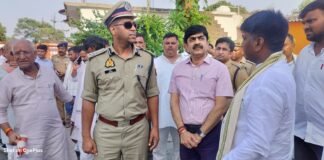 बाबा बैजूनाथ धाम पहुंचेगे मुख्यमंत्री योगी आदित्यनाथ, विधायक गणेश चौहान और आला अधिकारियों ने लिया तैयारियों का जायजा सुरक्षा, पार्किंग, रूट डायवर्जन और हेलीपैड स्थल का किया निरीक्षण, मातहतों को दिए सख्त निर्देश