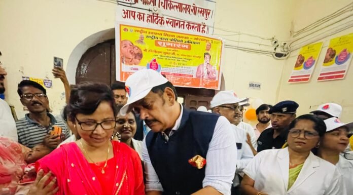 पल्स पोलियो अभियान का आगाज, सांसद रवि किशन ने बच्चों को पिलाई पहली खुराक ‘मातृ सेवा कार्यक्रम’ लॉन्च, गर्भवती महिलाओं की समय पर निगरानी और उपचार पर रहेगा फोकस