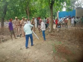 वर्षों पुराना गौशाला भूमि विवाद खत्म, प्रशासन ने सीमांकन कर सौंपा कब्जा भारी पुलिस बल की मौजूदगी में गाड़े गए पीलर, शांतिपूर्ण ढंग से पूरी हुई कार्रवाई