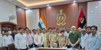व्यापारियों की सुरक्षा और यातायात व्यवस्था पर पुलिस-व्यापारी संवाद समस्याओं के समाधान को लेकर अधिकारियों ने दिया त्वरित कार्रवाई का भरोसा