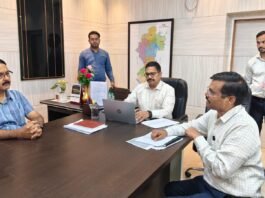 डीएम की अध्यक्षता में उर्वरक समिति की बैठक सम्पन्न, पर्याप्त उपलब्धता के बीच समयबद्ध वितरण के निर्देश
