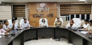 12 जुलाई को बस्ती में 44 लाख पौधरोपण का महाअभियान “पौधा लगाना नहीं, उसे जीवित रखना सबसे बड़ी जिम्मेदारी” : डीएम कृत्तिका ज्योत्स्ना गड्ढे की खुदाई से लेकर जियो-टैगिंग तक होगी निगरानी, लापरवाही पर तय होगी जवाबदेही