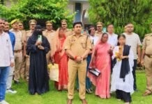 60 लाख के 161 गुमशुदा मोबाइल बरामद, संतकबीरनगर पुलिस को मिली बड़ी सफलता