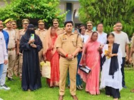 60 लाख के 161 गुमशुदा मोबाइल बरामद, संतकबीरनगर पुलिस को मिली बड़ी सफलता
