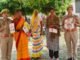 मिशन शक्ति फेज-5 के तहत महिला थाना टीम ने चलाया जागरूकता अभियान महिलाओं को हेल्पलाइन, साइबर सुरक्षा और नए आपराधिक कानूनों की दी जानकारी, 50 लोगों से पूछताछ