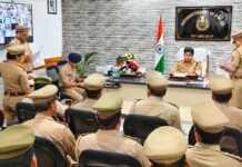 महिला अपराधों की विवेचना में लापरवाही पर एसपी सख्त, सात विवेचकों की होगी जांच लंबित मामलों की समीक्षा, वैज्ञानिक विवेचना और समयबद्ध कार्रवाई के दिए निर्देश