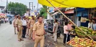 बस्ती में यातायात पुलिस का सघन अभियान, 150 वाहनों का चालान 1.40 लाख रुपये का शमन शुल्क वसूला, मॉडिफाइड साइलेंसर और ड्रिंक एंड ड्राइव पर सख्त कार्रवाई