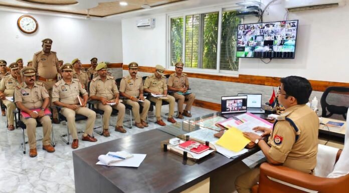 महिला अपराधों की विवेचना में लापरवाही पर धनघटा के चार विवेचकों की जांच के आदेश