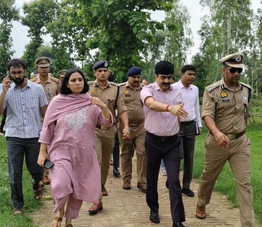 कांवड़ यात्रा की तैयारियों का मंडलायुक्त व आईजी ने किया स्थलीय निरीक्षण श्रद्धालुओं की सुरक्षा और सुविधाओं पर विशेष जोर, हाईवे पर यातायात प्रतिबंध सहित अधिकारियों को दिए सख्त निर्देश