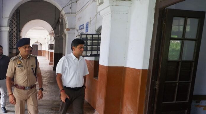 कड़ी सुरक्षा और सघन निगरानी में संपन्न हुई टीईटी परीक्षा, दोनों पालियों में 89% के करीब रही अभ्यर्थियों की उपस्थिति