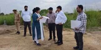 रायबरेली रिंग रोड परियोजना अंतिम चरण में: डीएम ने किया निरीक्षण, गुणवत्ता और समयबद्ध कार्य पर दिया जोर 95 प्रतिशत कार्य पूरा, रेलवे स्वीकृति मिलने के बाद शेष निर्माण ने पकड़ी रफ्तार