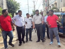 गोपालपुर वार्ड में नगर आयुक्त का औचक निरीक्षण सफाई व्यवस्था दुरुस्त करने के सख्त निर्देश, बीटवार तैनाती और नालों की नियमित सफाई पर जोर