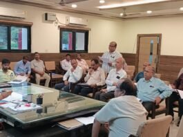 मिलावटखोरों पर प्रशासन की सख्ती, हर खाद्य प्रतिष्ठान का होगा शत-प्रतिशत पंजीकरण: डीएम स्कूलों, आंगनबाड़ी केंद्रों और फूड सप्लीमेंट की गुणवत्ता जांच के दिए निर्देश