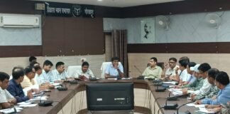 47.82 लाख पौधरोपण लक्ष्य पूरा करने पर जोर, डीएम ने दिए सख्त निर्देश