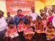 मलिन बस्ती पहुंचीं डीएम, 10 बच्चों का कराया स्कूल में नामांकन, ड्रॉपआउट छात्रा की पढ़ाई फिर शुरू