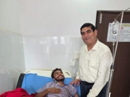 दिल के पास धंसा चाकू, छह गंभीर वार… डॉक्टरों ने बचाई 24 वर्षीय युवक की जान