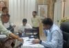 जनसुनवाई में डीएम दीपक मीणा ने सुनीं फरियादियों की समस्याएं, त्वरित निस्तारण के दिए निर्देश