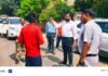 लच्छीपुर में सफाई व्यवस्था पर सख्त हुए नगर आयुक्त, सुपरवाइजर का वेतन रोका