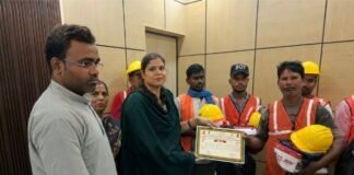 सफाई कर्मियों की सुरक्षा को प्राथमिकता, नगर पंचायत बाघनगर-बखिरा में वितरित हुई विशेष सुरक्षा किट
