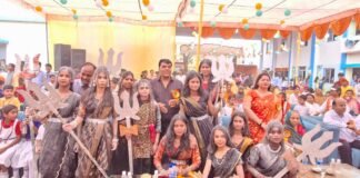 सूर्या स्कूल में धूमधाम से मना स्वतंत्रता दिवस, डॉ. उदय प्रताप, चंद्रावती देवी व सविता चतुर्वेदी ने किया ध्वजारोहण नन्हे-मुन्नों की देशभक्ति से ओतप्रोत प्रस्तुतियों ने मोहा मन, शहीदों के सपनों का भारत बनाने का लिया संकल्प