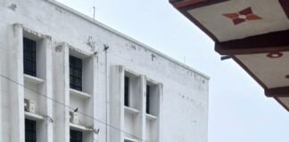 रॉयल्टी के दुरुपयोग पर बड़ी कार्रवाई, गीडा पुलिस ने छह डंपर किए सीज अवैध मिट्टी खनन पर कसा शिकंजा, रेलवे की रॉयल्टी का दूसरे स्थान पर हो रहा था इस्तेमाल
