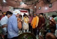 डॉ. उदय प्रताप चतुर्वेदी ने किया बाबा तामेश्वरनाथ धाम के श्रावण मेले का शुभारंभ, ट्रस्ट को दिए ₹21 हजार