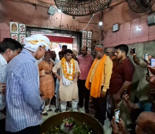 डॉ. उदय प्रताप चतुर्वेदी ने किया बाबा तामेश्वरनाथ धाम के श्रावण मेले का शुभारंभ, ट्रस्ट को दिए ₹21 हजार