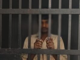 धारदार हथियार से पुलिसकर्मी पर हमला, आरोपी गिरफ्तार गीडा में चेकिंग के दौरान वारदात, अवैध चापड़ बरामद; आरक्षी घायल