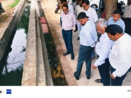 राप्ति कॉम्प्लेक्स असुरन का नगर आयुक्त ने किया निरीक्षण जल निकासी, शौचालय और सफाई व्यवस्था सुधारने के दिए निर्देश, दुकानदारों की समस्याएं सुनीं