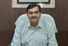 13 वरिष्ठ आईएएस अधिकारियों के तबादले, गोरखपुर को मिला नया मंडलायुक्त इन्द्र विक्रम सिंह बने गोरखपुर के नए कमिश्नर, अनिल ढींगरा को मिली आवास विभाग की जिम्मेदारी