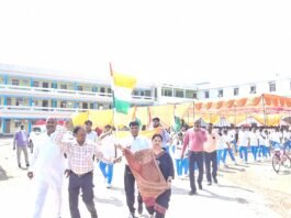 सूर्या के नौनिहालों ने निकाली भव्य तिरंगा यात्रा, गूंजे भारत माता की जय के नारे डॉ. उदय प्रताप चतुर्वेदी के नेतृत्व में निकली यात्रा, अमर शहीदों के बलिदान को किया नमन