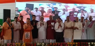 बशारतपुर कल्याण मंडपम का सीएम योगी ने किया लोकार्पण 130.73 करोड़ की 170 विकास परियोजनाओं की गोरखपुर को दी सौगात, लोकार्पण के साथ कई परियोजनाओं का शिलान्यास