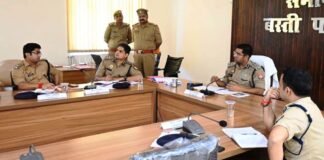 लंबित विवेचनाओं के निस्तारण में तेजी लाएं : डीआईजी मासिक अपराध समीक्षा गोष्ठी में संजीव त्यागी ने दिए निर्देश, गैंगस्टर और वांछित आरोपियों की शत-प्रतिशत गिरफ्तारी पर जोर