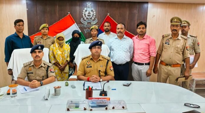 ई-रिक्शा में झोला काटकर चेन चोरी करने वाली दो महिलाएं गिरफ्तार चेन, नकदी, कटर समेत सामान बरामद, मध्य प्रदेश के राजगढ़ की रहने वाली हैं आरोपी