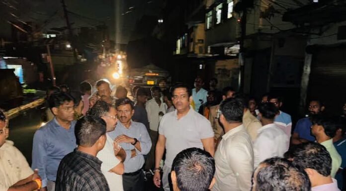 बारिश से शहर में जलभराव, सांसद-महापौर ने लिया जायजा नगर आयुक्त के साथ प्रभावित इलाकों में पहुंचे, पंप लगाकर पानी निकालने और नालों की सफाई के निर्देश