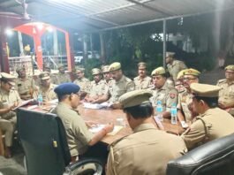 लंबित विवेचनाएं समय से पूरी करें, वांछित-वारंटियों की करें गिरफ्तारी : सीओ मेंहदावल सर्किल के चार थानों की संयुक्त समीक्षा, साइबर और महिला अपराधों में त्वरित कार्रवाई के निर्देश