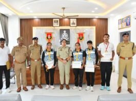 पुलिस खिलाड़ियों ने जीते पांच पदक 74वीं उत्तर प्रदेश पुलिस वॉलीबाल क्लस्टर प्रतियोगिता में बदायूं के खिलाड़ियों का शानदार प्रदर्शन