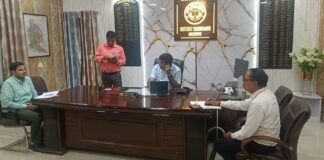 सेवा संकल्प अभियान की तैयारियों को डीएम ने परखा 17 सितंबर से 17 अक्टूबर तक चलेगा अभियान, अधिकारियों को सौंपी जिम्मेदारियों की समीक्षा कर दिए निर्देश