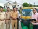 स्कूली बच्चों को ढो रहे टेम्पो पर कार्रवाई, कई वाहन सीज बिना फिटनेस के चल रहे वाहनों पर बस्ती पुलिस का शिकंजा, बच्चों की सुरक्षा से समझौता नहीं