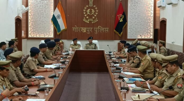 अपराध नियंत्रण के लिए मजबूत होगी बीट पुलिसिंग, गांव से शहर तक रहेगी नजर देर रात तक क्षेत्रों में भ्रमण करेंगे बीट पुलिसकर्मी, संदिग्ध गतिविधियों की तत्काल होगी निगरानी