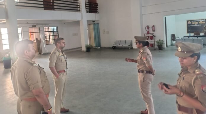 एसपी उत्तरी ने गीडा थाने का किया औचक निरीक्षण जनसुनवाई, महिला हेल्प डेस्क और मिशन शक्ति केंद्र की व्यवस्थाएं परखीं, अभिलेख दुरुस्त रखने के निर्देश