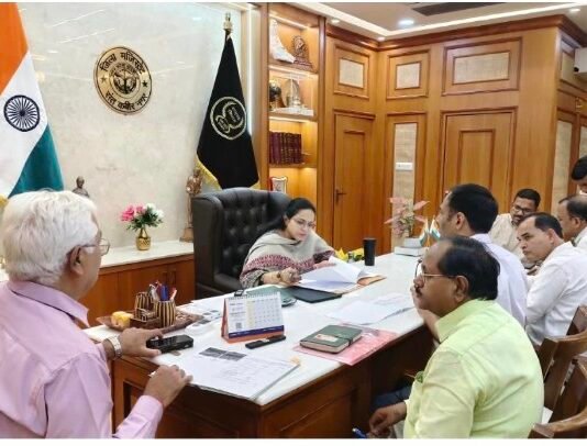 651 पात्र आवेदकों को पिछड़ा वर्ग शादी अनुदान की स्वीकृति 194 लाभार्थियों को तत्काल मिलेंगे 20-20 हजार रुपये, शेष 457 के भुगतान के लिए भेजा गया 91.40 लाख का मांग पत्र
