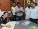 सीएमओ कार्यालय में कई चिकित्सक-कर्मचारी मिले अनुपस्थित, डीएम ने मांगा जवाब डीएम अनुज मलिक ने किया औचक निरीक्षण, गंदगी और अभिलेखों के अव्यवस्थित रखरखाव पर जताई नाराजगी