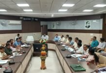 स्कूलों में बच्चों की उपस्थिति 85 प्रतिशत तक पहुंचाने का लक्ष्य सितंबर में 74 प्रतिशत रही उपस्थिति, डीएम ने कैचअप शिक्षण, अपार आईडी और लंबित प्रक्रिया पूरी करने के दिए निर्देश
